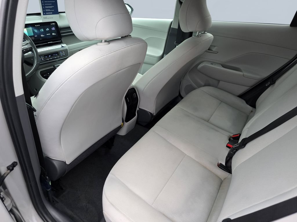 Used 2024 Cyber Gray Metallic Hyundai SEL image 17