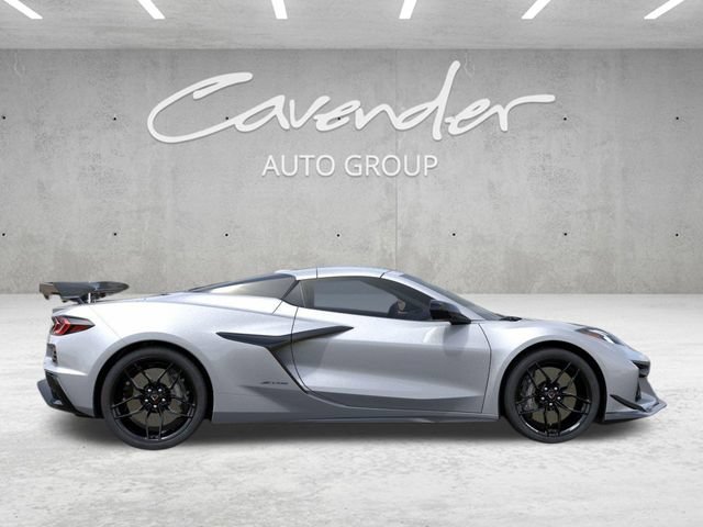 New 2026 Blade Silver Metallic Chevrolet 3LZ image 5