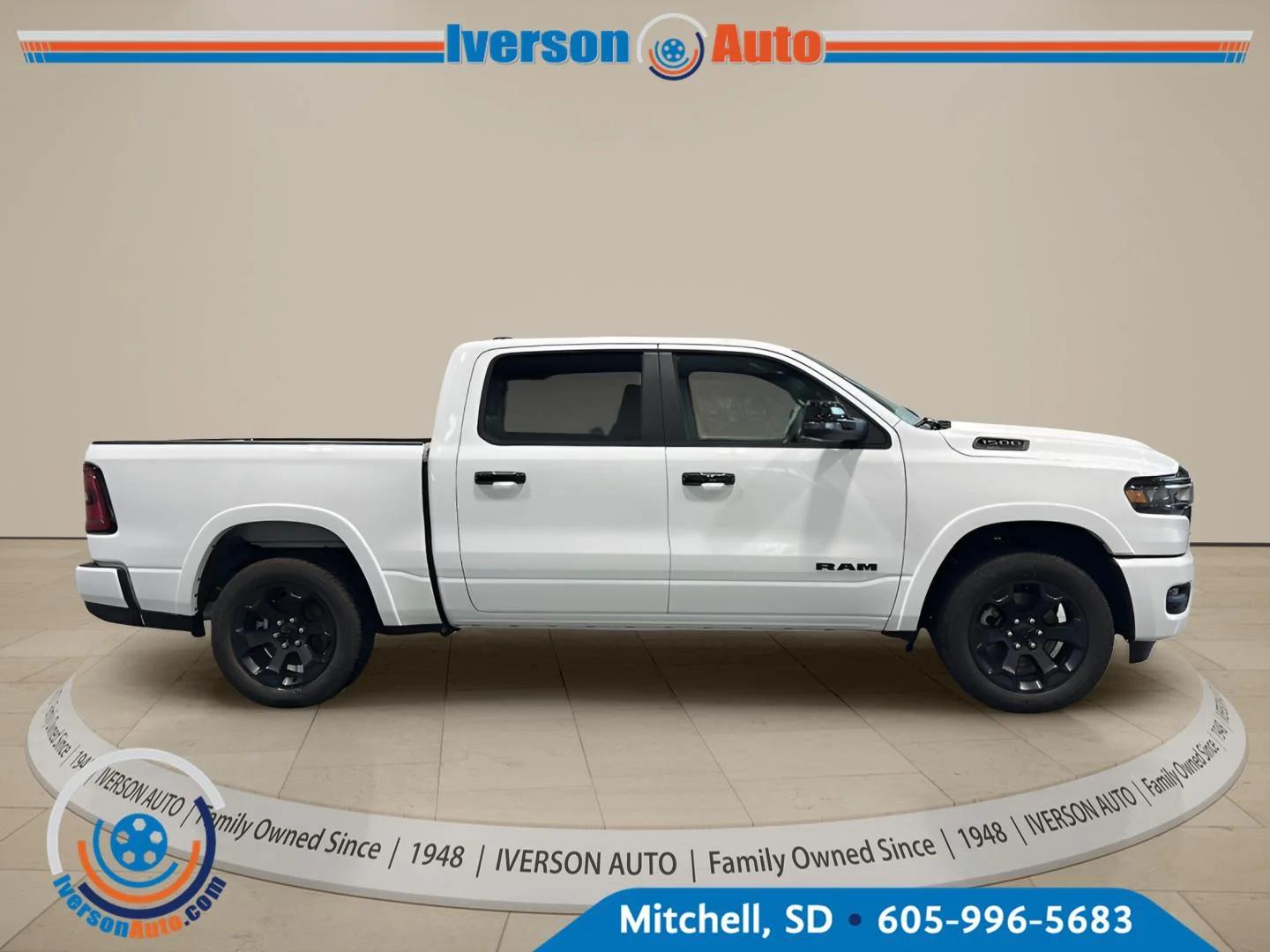 New 2027 BRIGHT WHITE CLEAR COAT RAM BIG HORN 4X4 CREW CAB 5