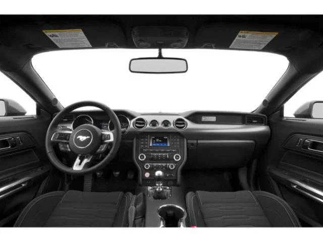 Used 2015  Ford GT Premium image 4