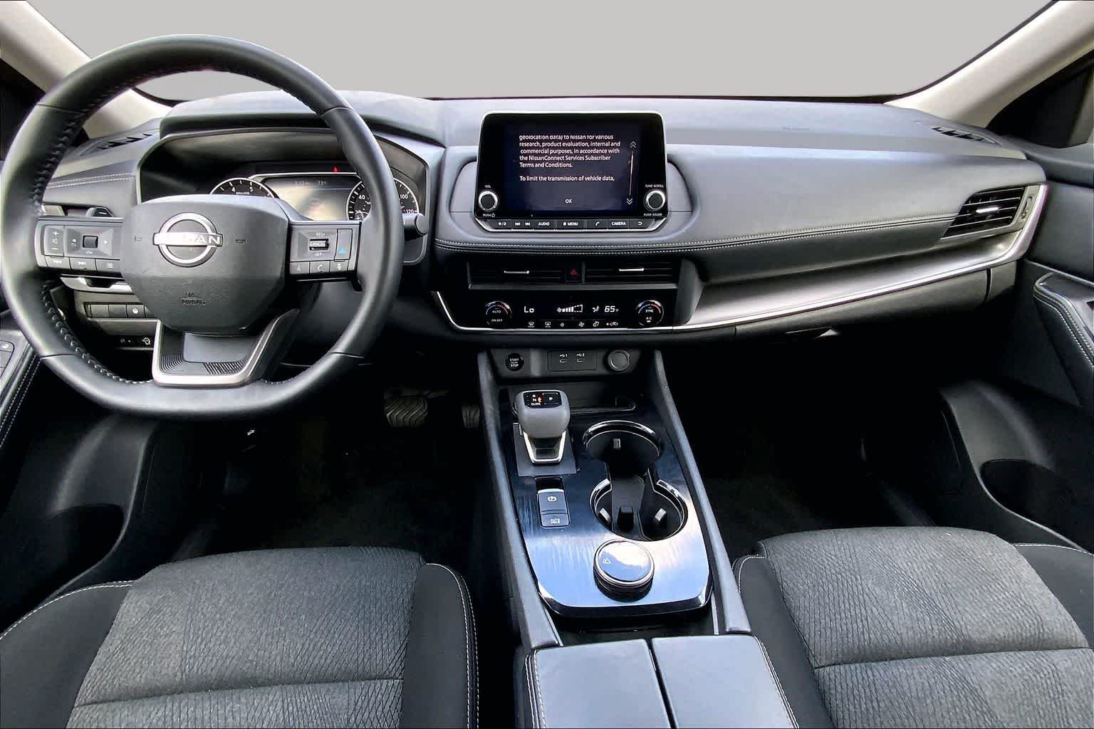 Used 2025 Gun Metallic Nissan SV image 15