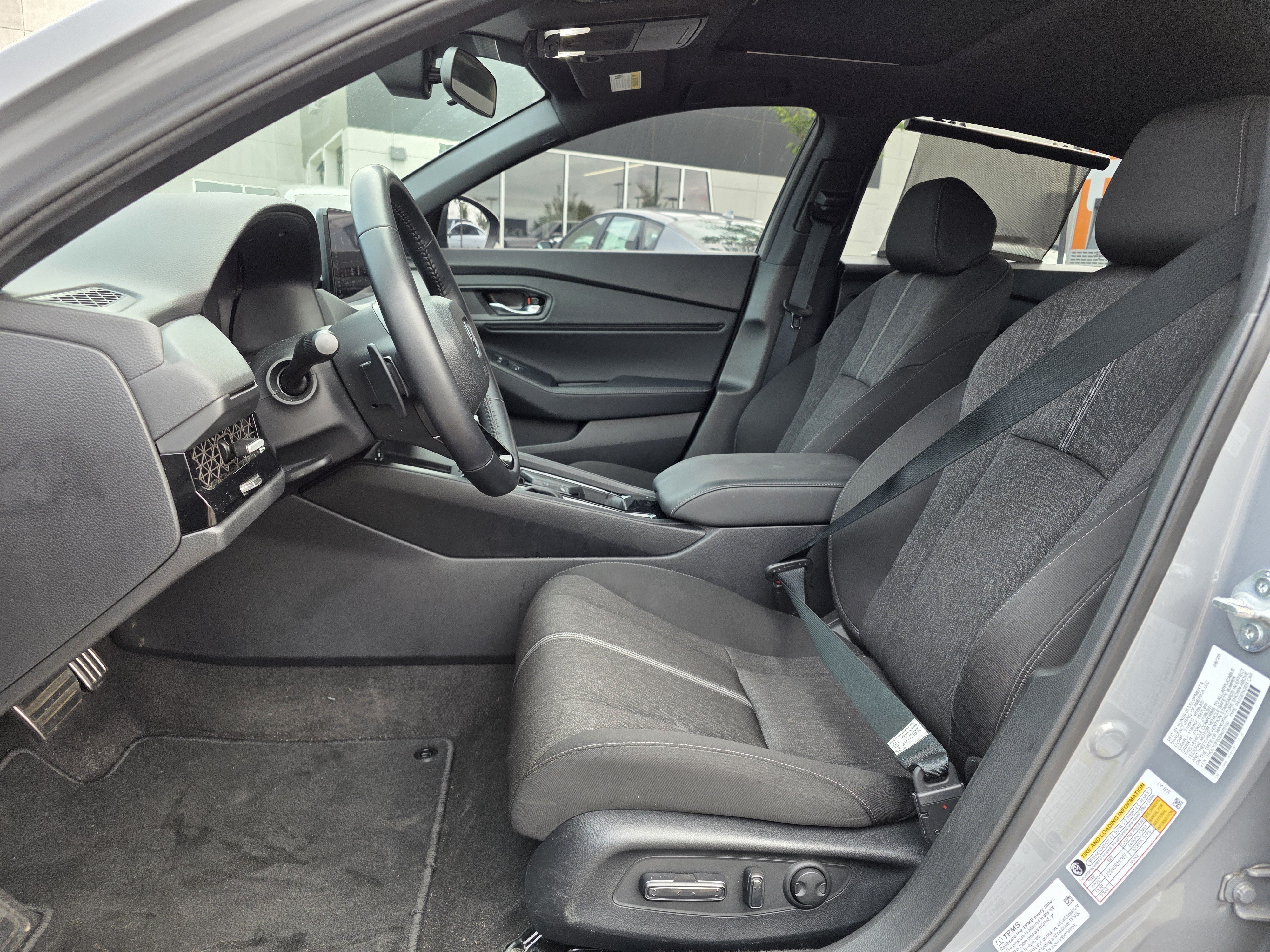 Used 2025 Urban Gray Pearl Honda Sport image 12