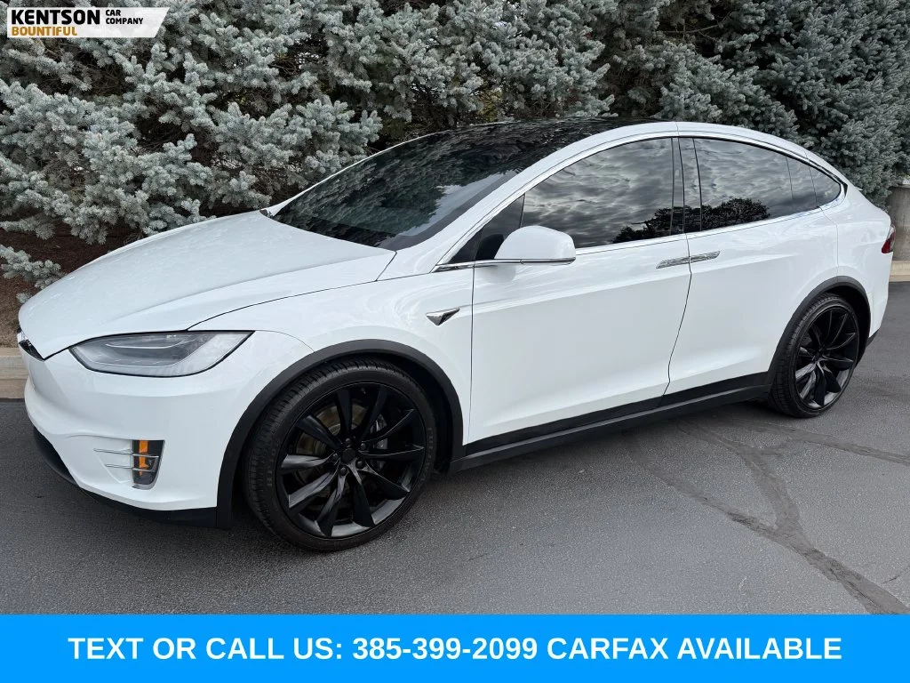 Used 2020 White Tesla Long Range image 1