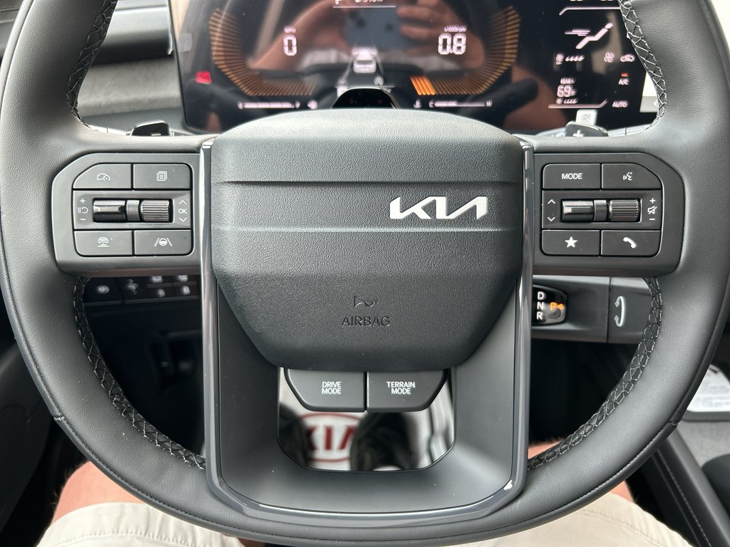 New 2027 Glacial White Pearl Kia X-Line EX image 25