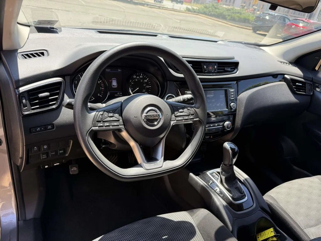 Used 2020 Gun Metallic Nissan SV image 2
