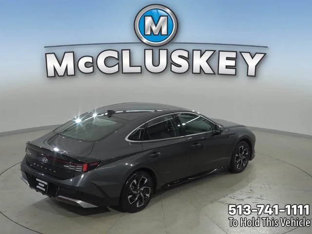 Used 2024 Gray Hyundai SEL image 29