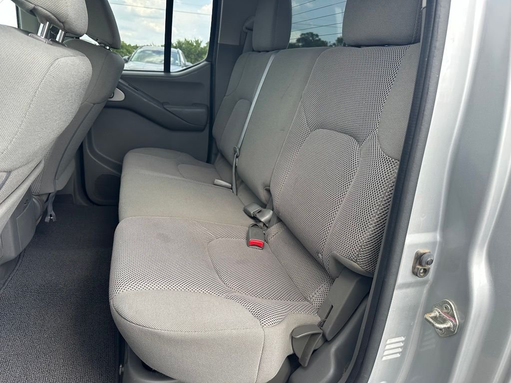 Used 2019 Silver Nissan SV image 19