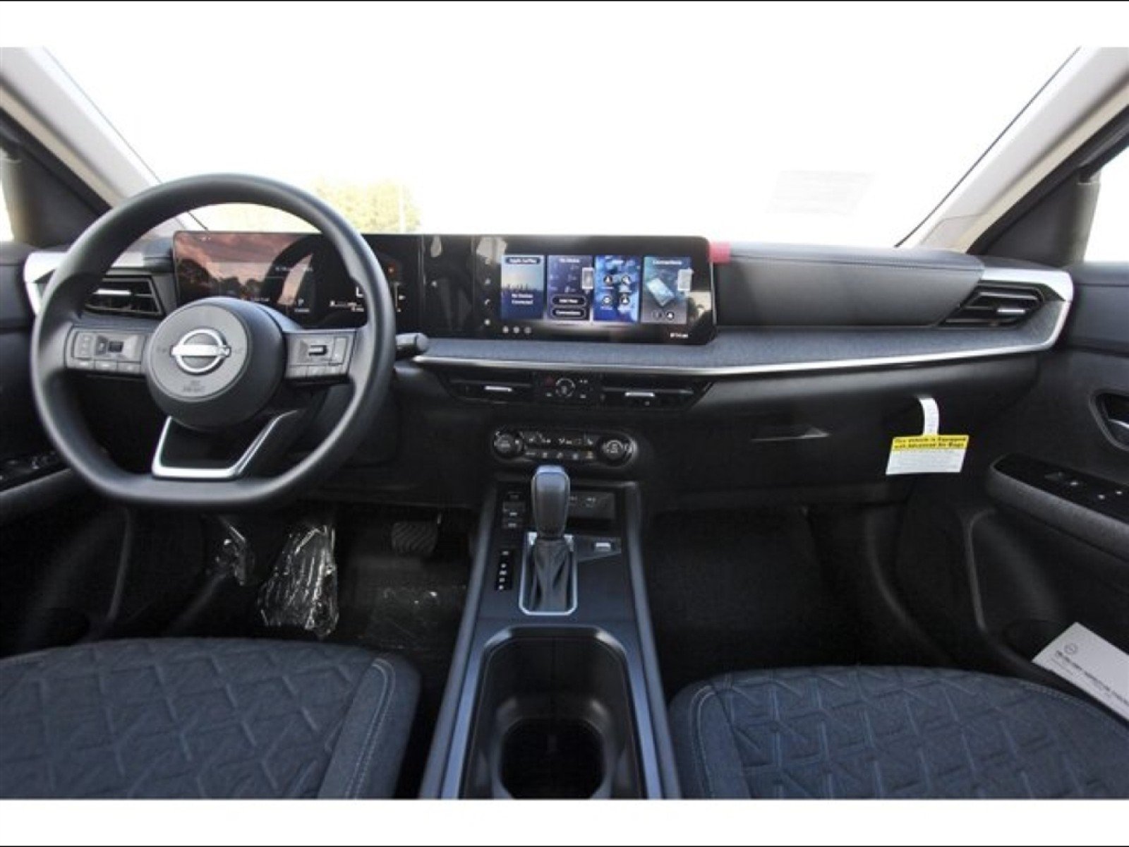 2026 Nissan Kicks SV - 8