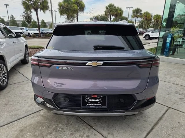 2024 Chevrolet Equinox EV LT - Photo 10
