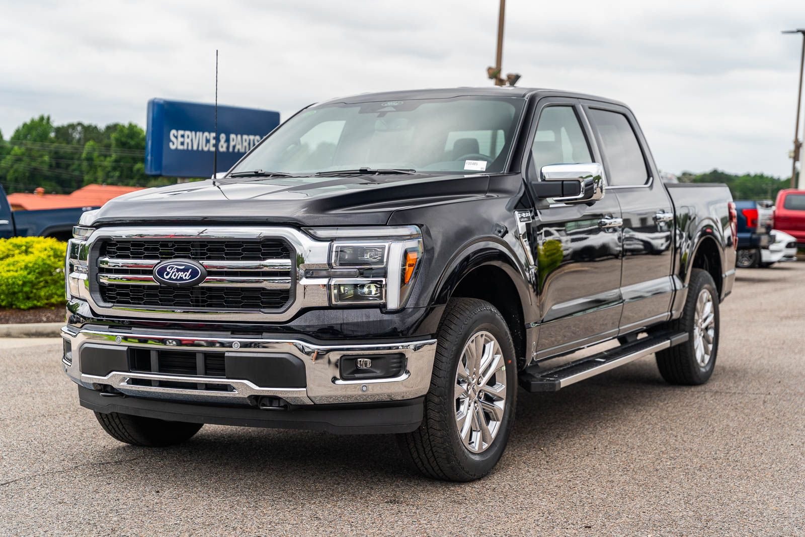 New 2026 Agate Black Metallic Ford Lariat® image 2