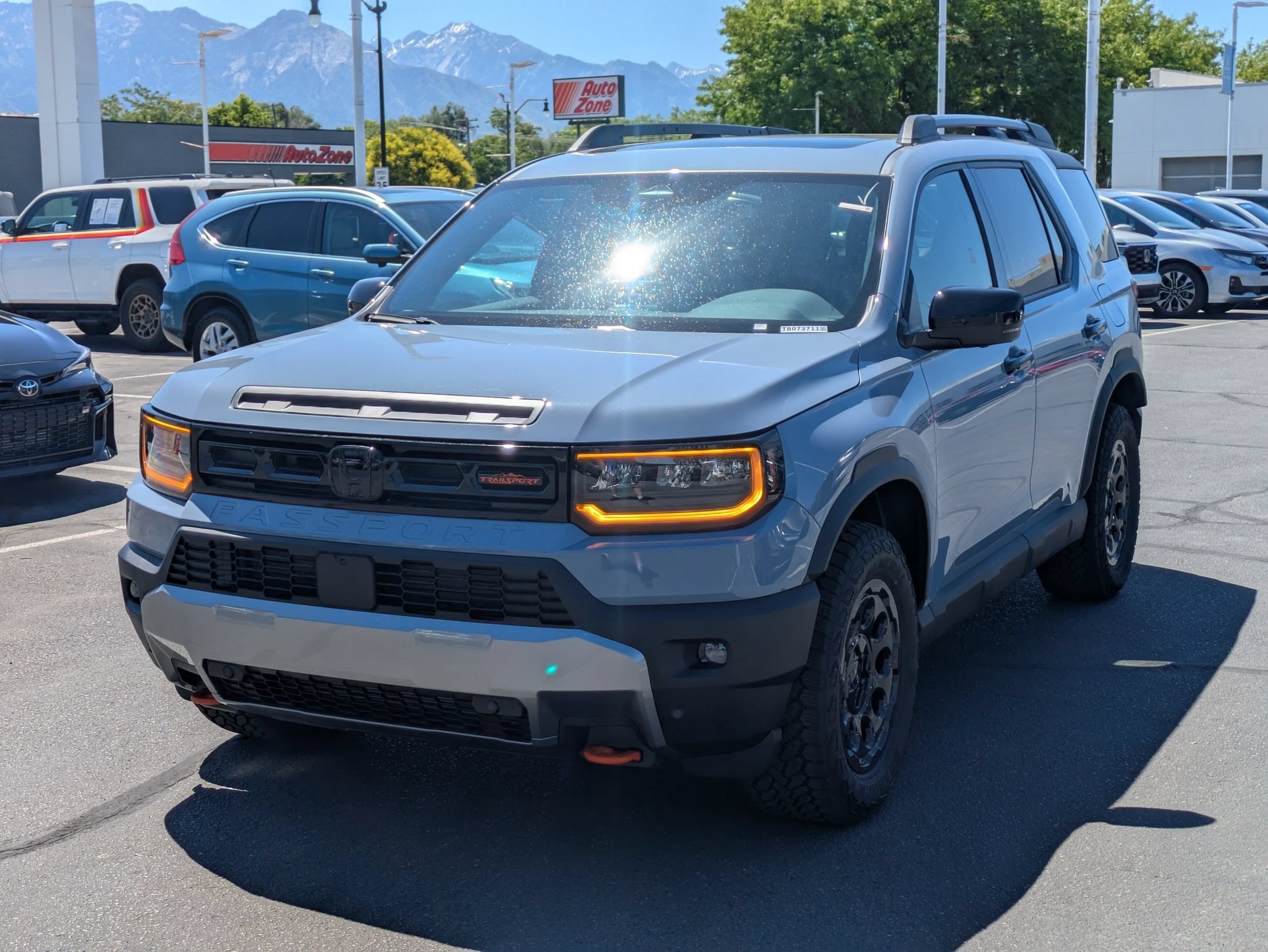 New 2026 Sonic Gray Pearl Honda TrailSport Elite Blackout image 8
