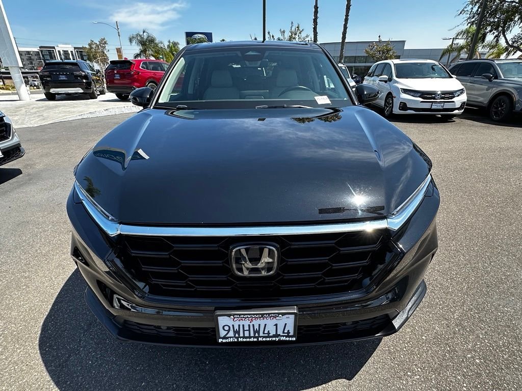 Used 2025 Black Honda EX-L image 3