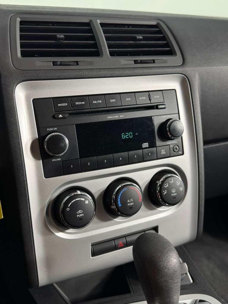 Used 2010 Bright Silver Metallic CC/Mineral Gray Met CC Dodge SE image 12