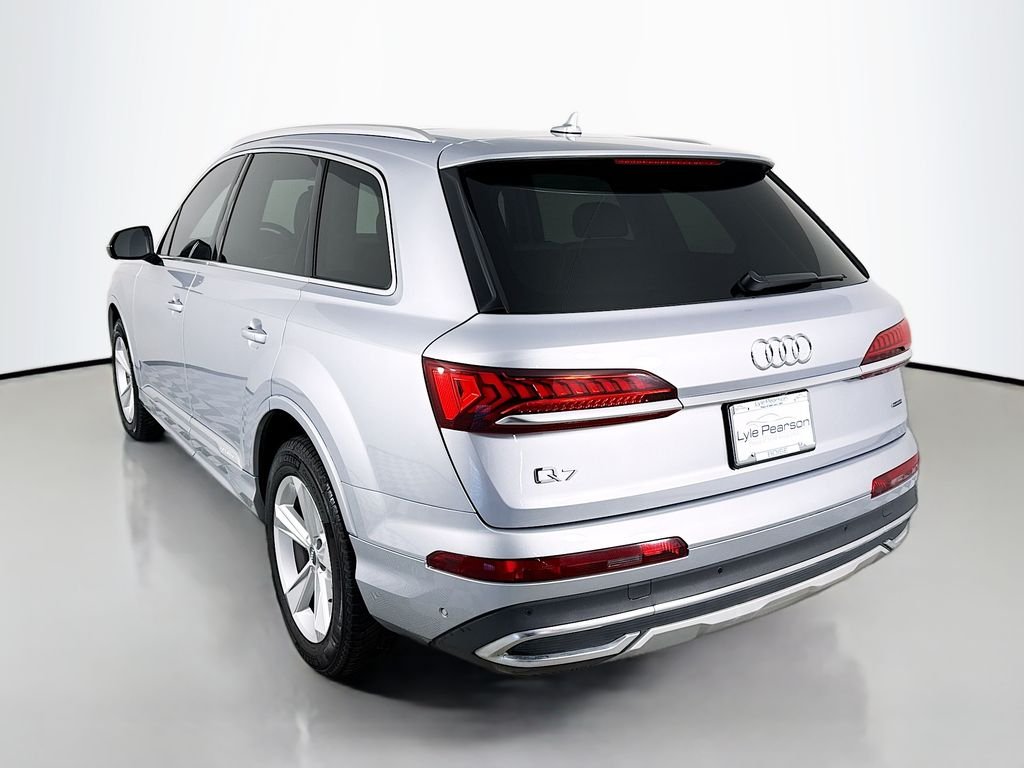 Used 2021  Audi 45 Premium Plus image 3