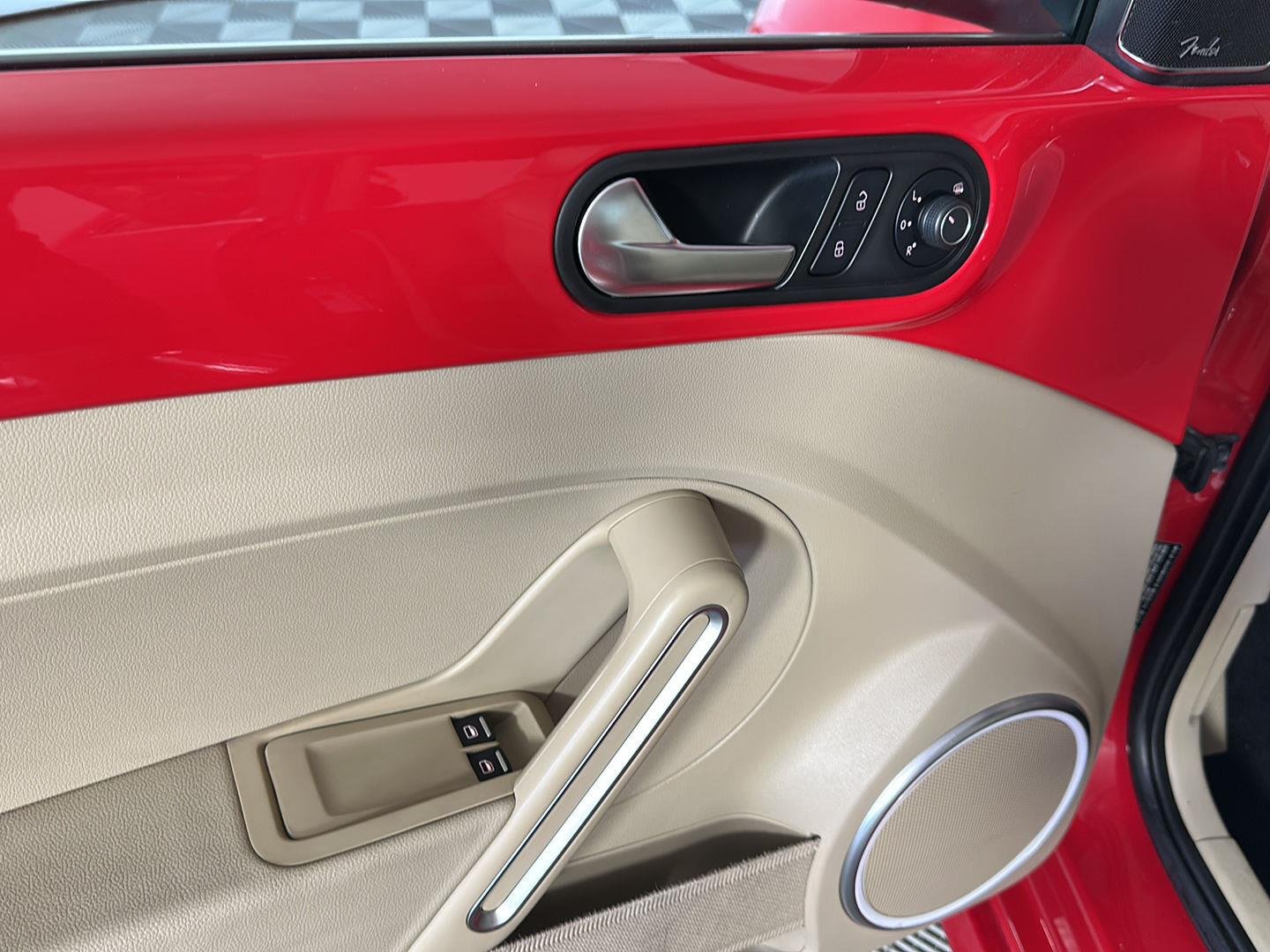 Used 2019 Tornado Red Volkswagen SE image 8