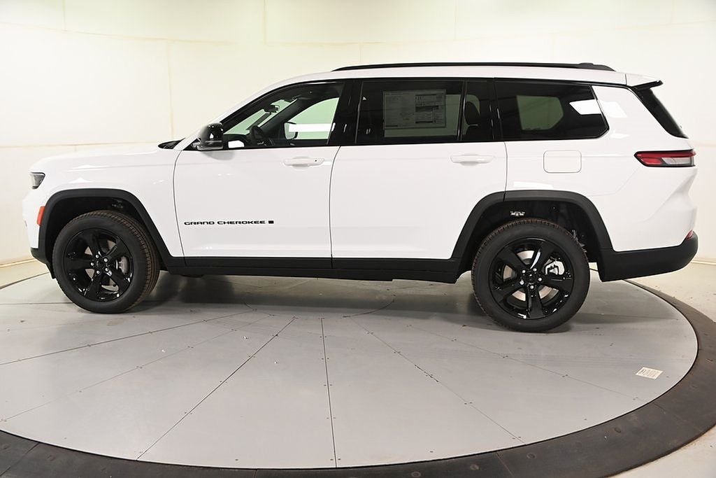 2025 Jeep Grand Cherokee L Limited - Photo 4