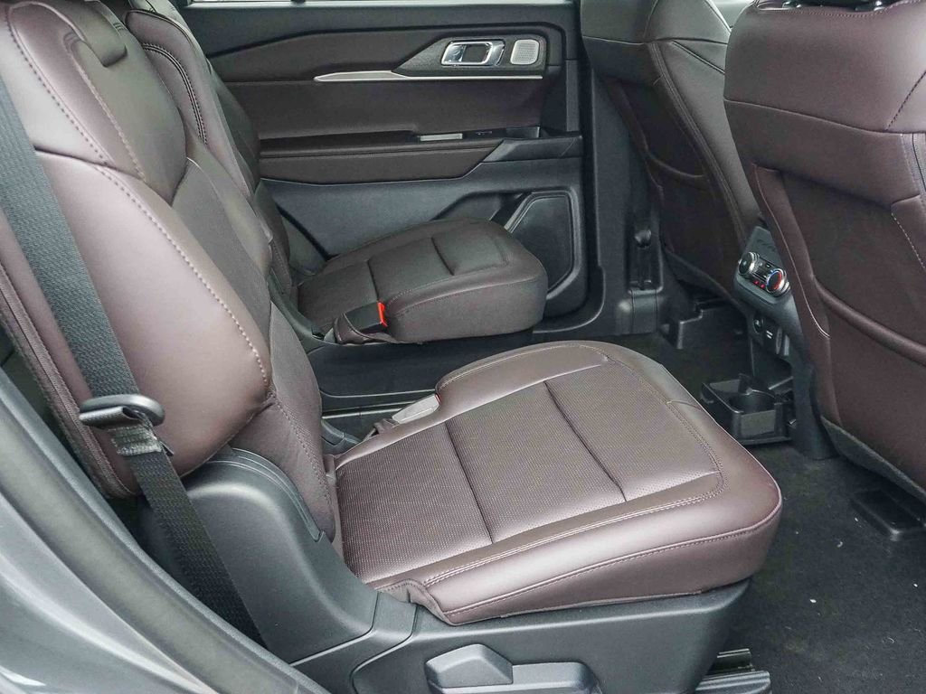 New 2026 Carbonized Gray Metallic Ford Platinum image 13