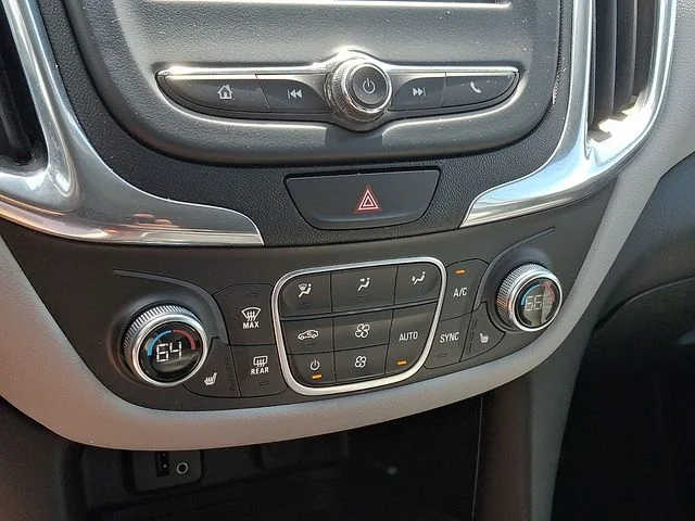 Used 2018 Silver Chevrolet LT image 15