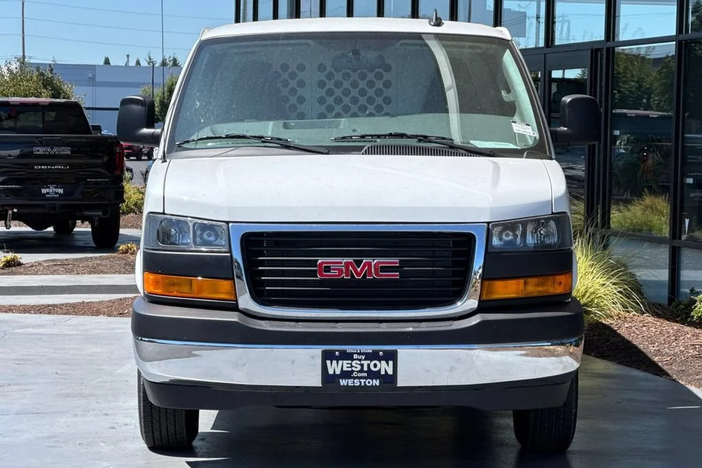 2025 GMC Savana Cargo Work Van - Photo 6