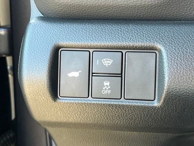 Certified Used 2025 Gray Honda Black Edition image 13