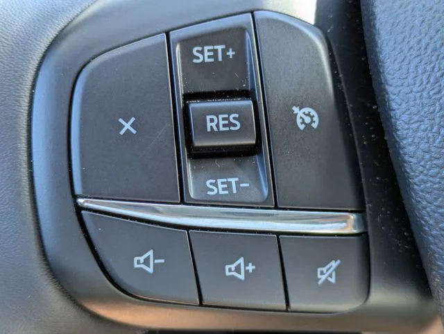 New 2026 Carbonized Gray Metallic Ford XLT image 23