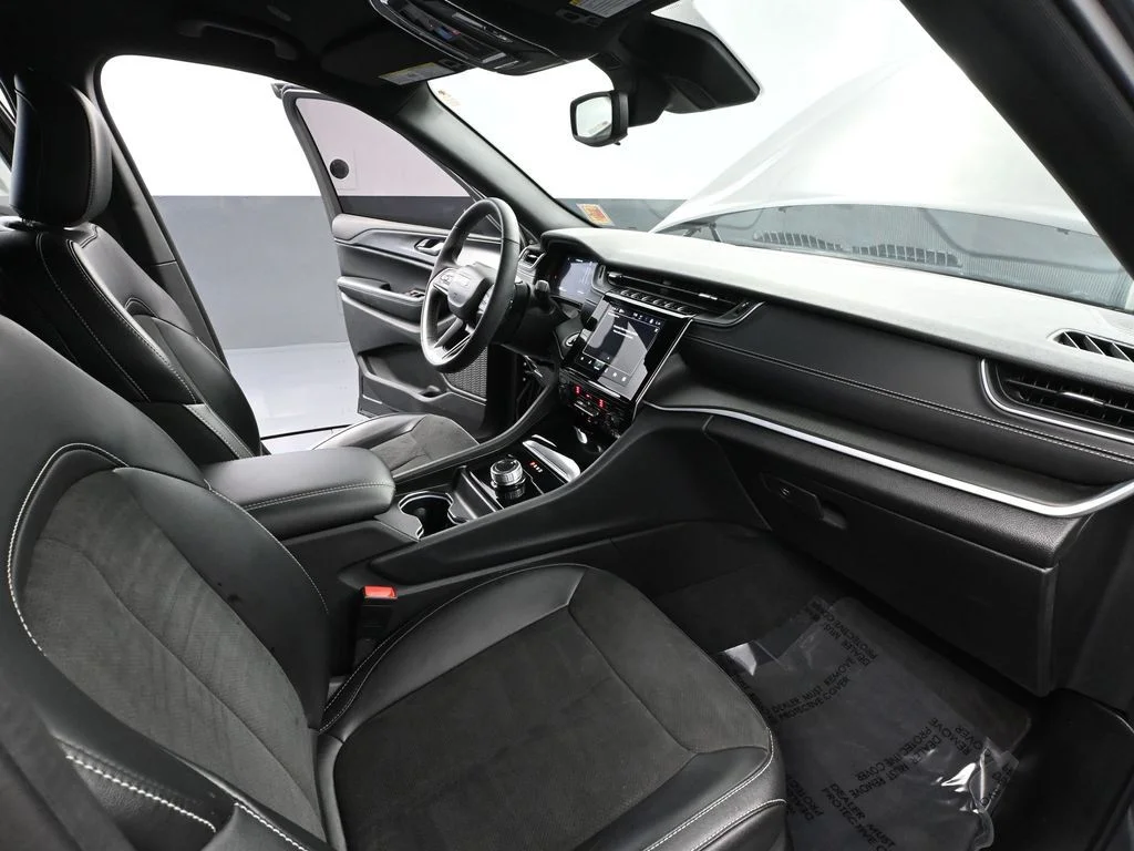 2024 Jeep Grand Cherokee Altitude - Photo 49
