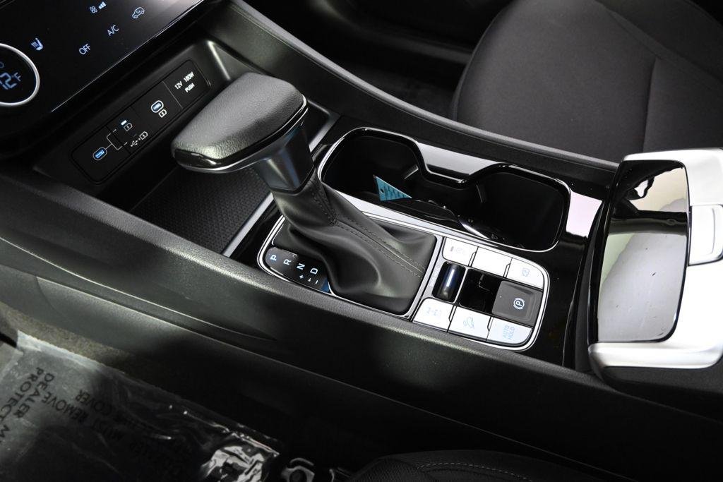 New 2026 Green Hyundai SEL AWD image 31