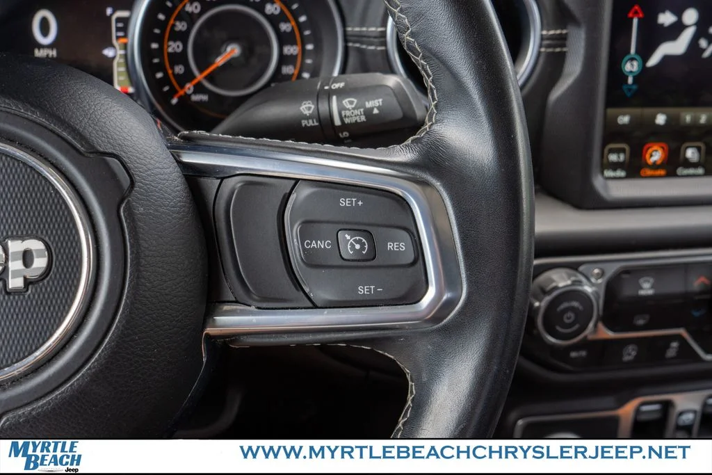 Used 2021 Black Clearcoat Jeep Overland image 28
