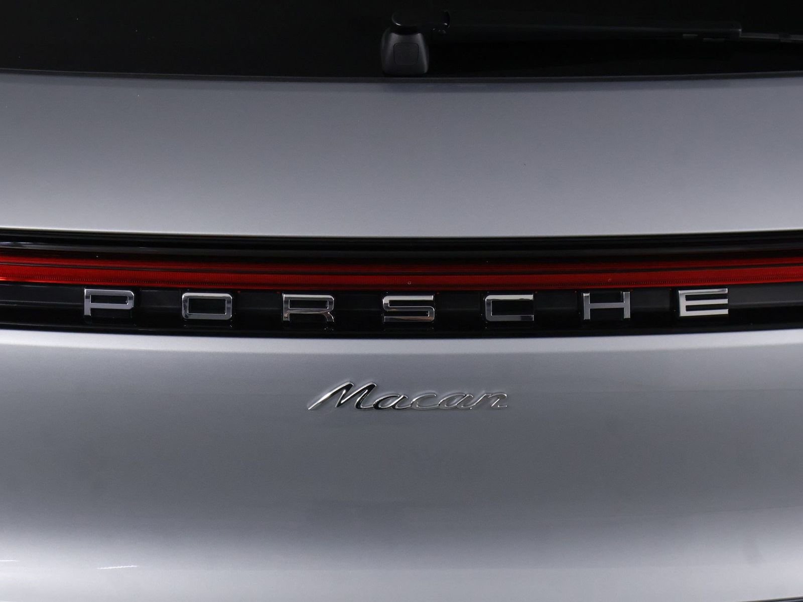 Certified Used 2026 Dolomite Silver Metallic Porsche  image 22