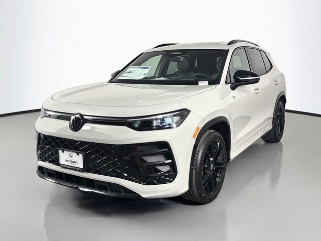 New 2026 Volkswagen Tiguan SE R-Line Black