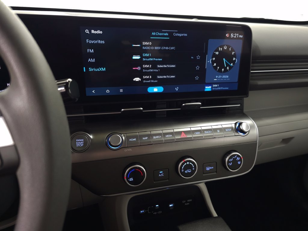 2025 Hyundai Kona SE - Photo 22