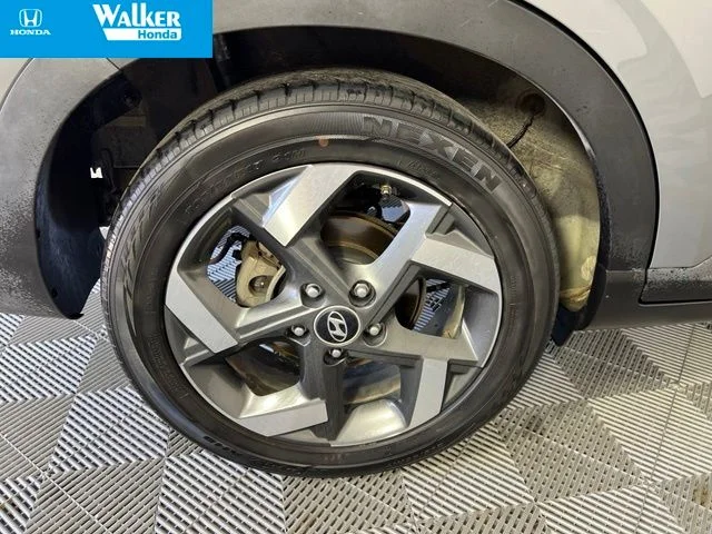 Used 2022 Galactic Gray Hyundai SEL image 41