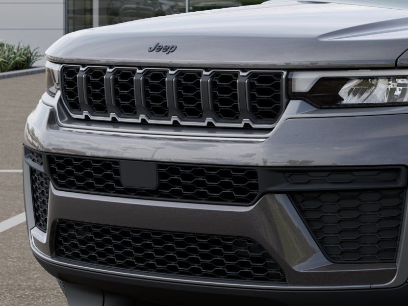 New 2026 Baltic Gray Metallic Clear-Coat Exterior Paint Jeep Altitude image 11