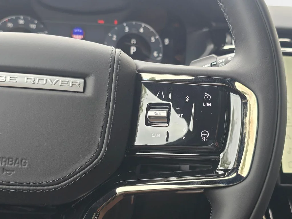 New 2026 Santorini Black LAND ROVER S image 19