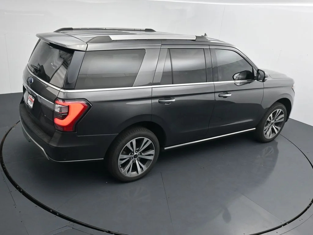 Used 2021 Gray Ford Limited image 27