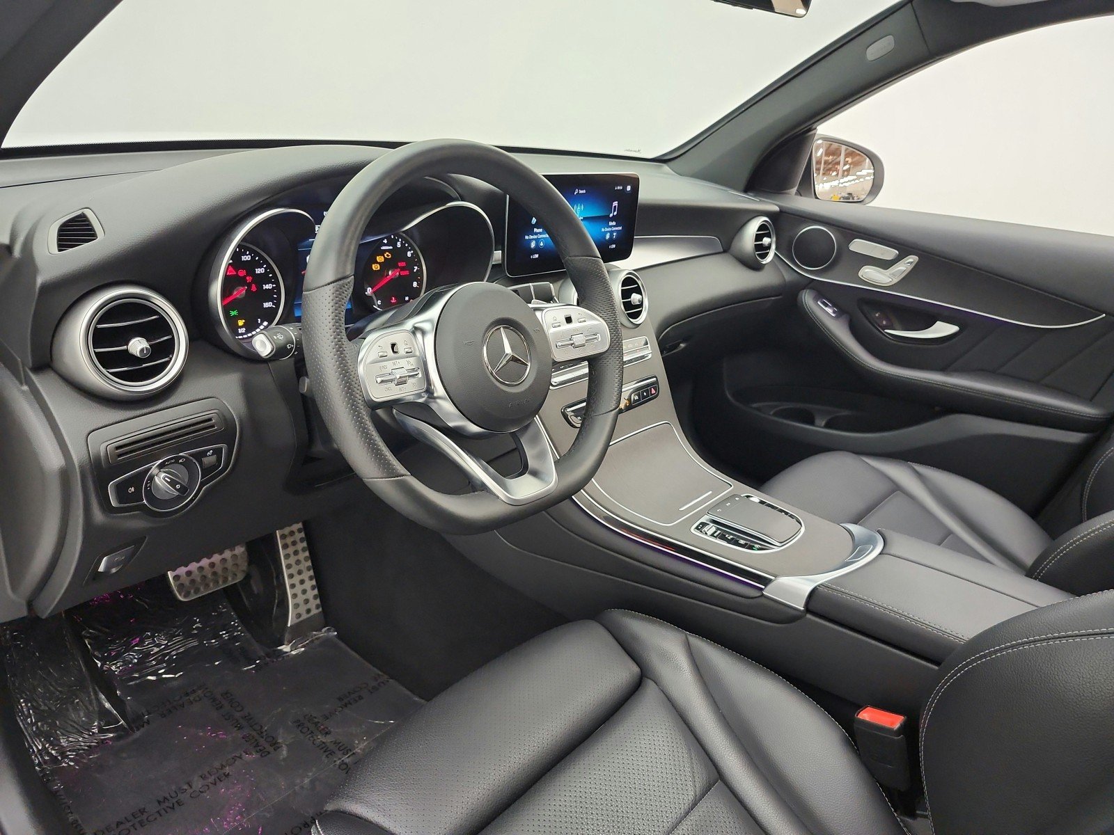 Used 2022 Polar White Mercedes-Benz GLC 300 SUV image 12