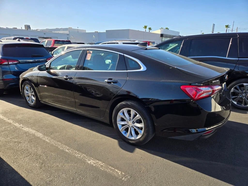 Used 2021 MOSAIC BLACK METALLIC Chevrolet LT image 2