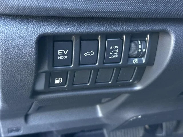 Used 2026 Silver Subaru Premium Hybrid image 28