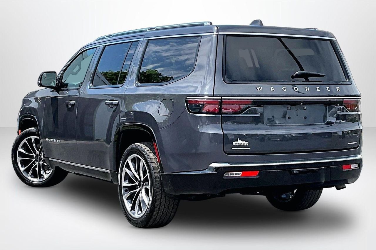 Used 2023 Baltic Gray Metallic Clearcoat Jeep Series III 4x4 image 5