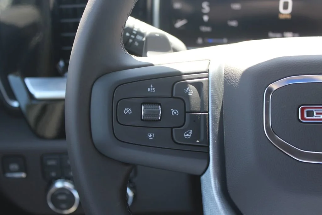 New 2026 Glacier White Tricoat GMC SLT image 19