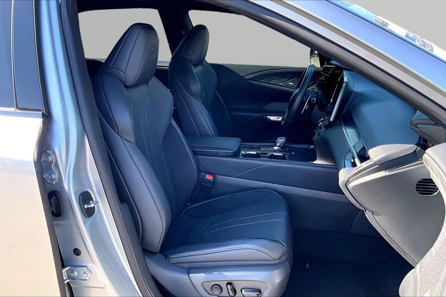 Certified Used 2024 Iridium Lexus F SPORT Performance image 8