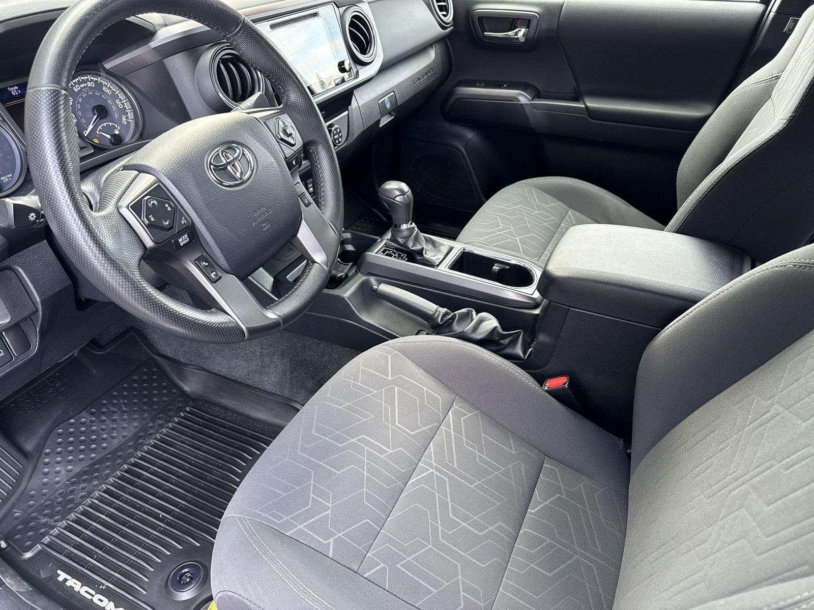 2019 Toyota Tacoma TRD Sport - Photo 10