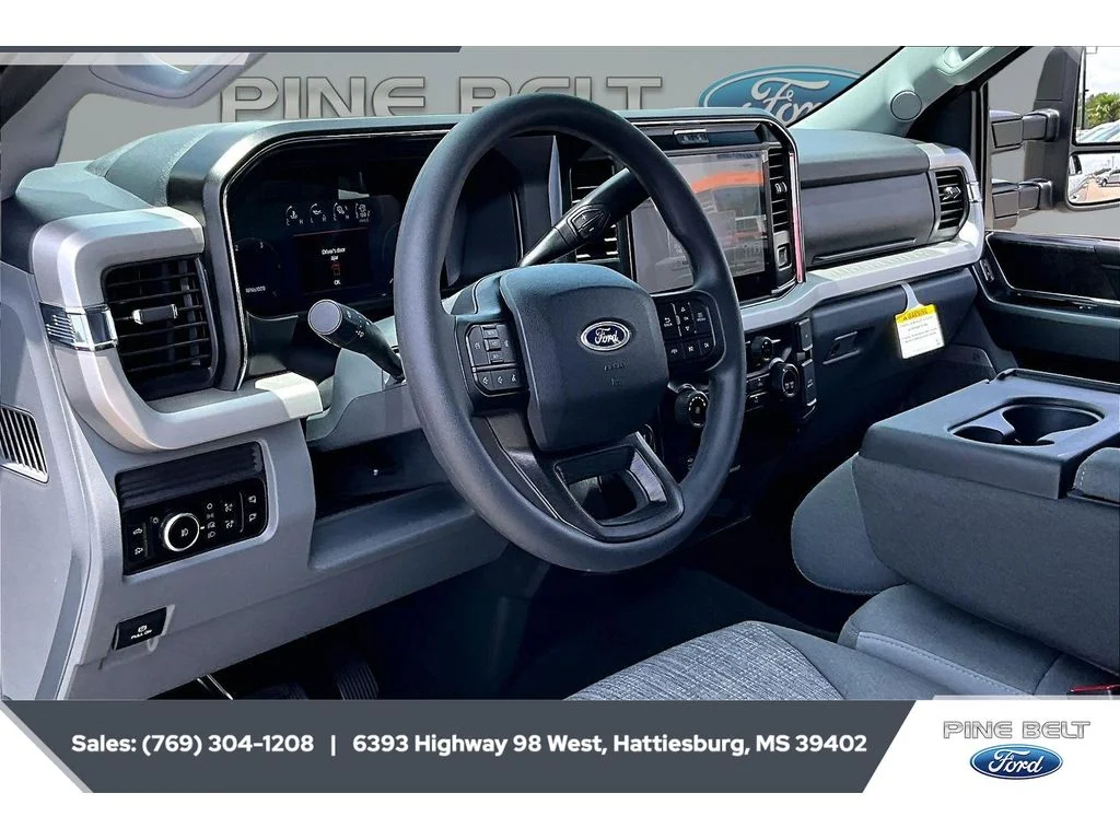 New 2026 Avalanche Ford F-250® XLT image 13