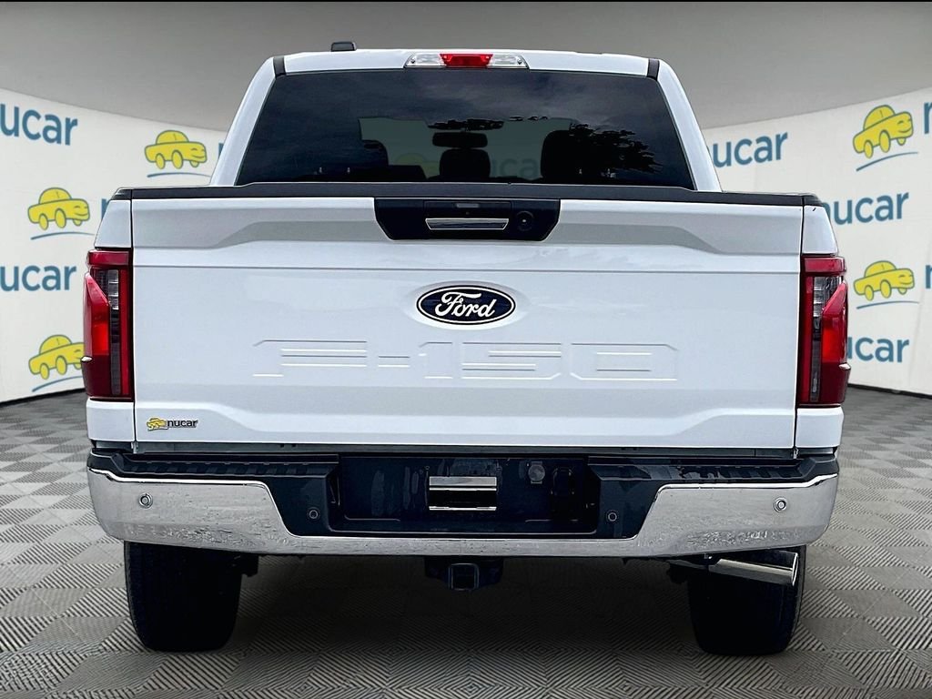 Used 2024 Oxford White Ford XLT image 5