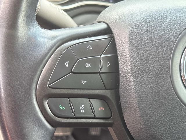 Used 2021 Orange Jeep Trailhawk image 29