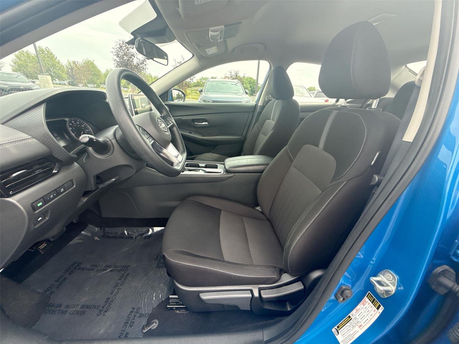 Used 2025 Electric Blue Metallic Nissan SV image 13