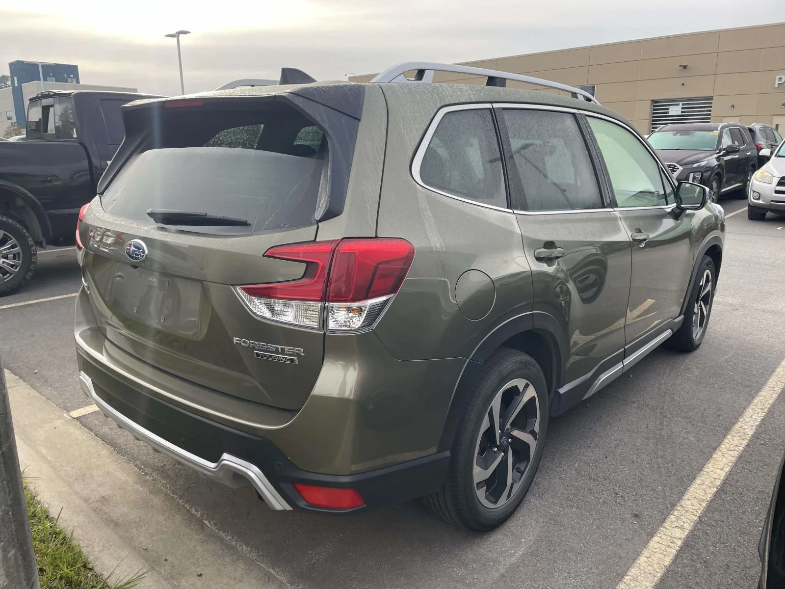 Used 2024 Autumn Green Metallic Subaru Touring image 4