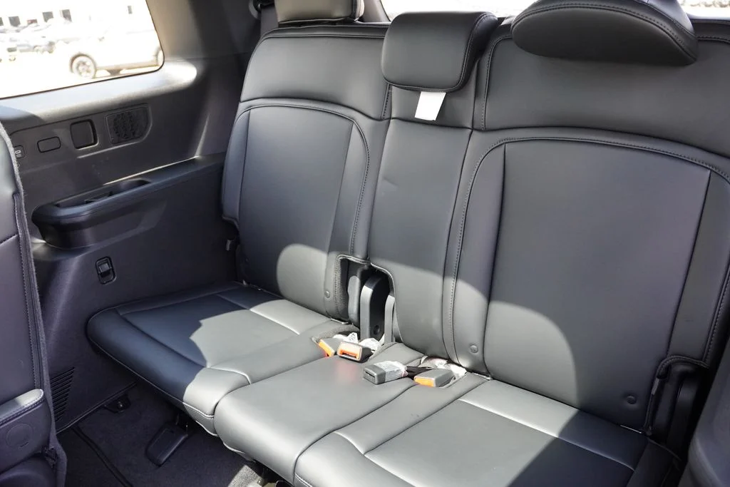 New 2027 Ebony Black Kia X-PRO SX image 12