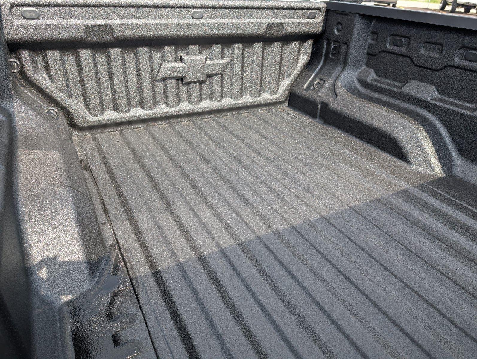 New 2026 Summit White Chevrolet Trail Boss image 34