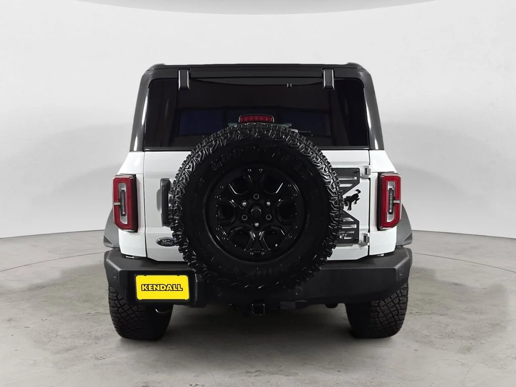 Used 2024 White Ford Wildtrak image 4